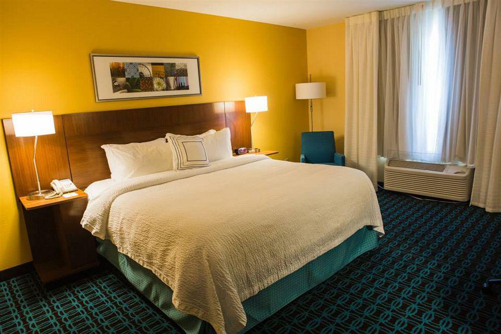 Fairfield Inn By Marriott Santa Clarita Valencia מראה חיצוני תמונה